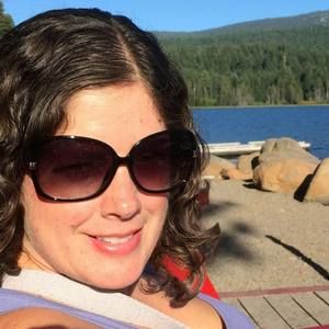 Meet your Posher, Della